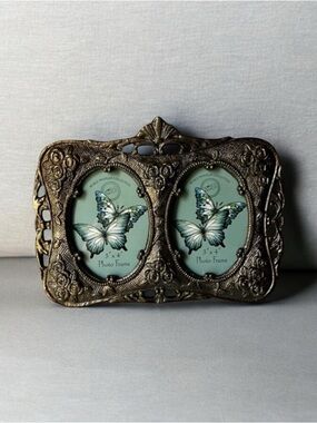 Gold ornate Double Photo Frame metal or brass for 3”x4” photo